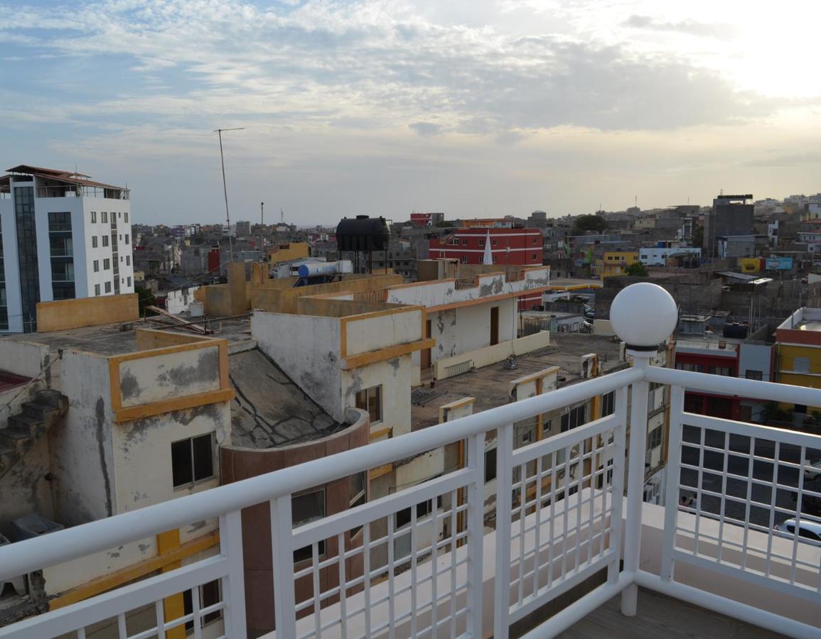 Delux Appartment Praia Bagian luar foto