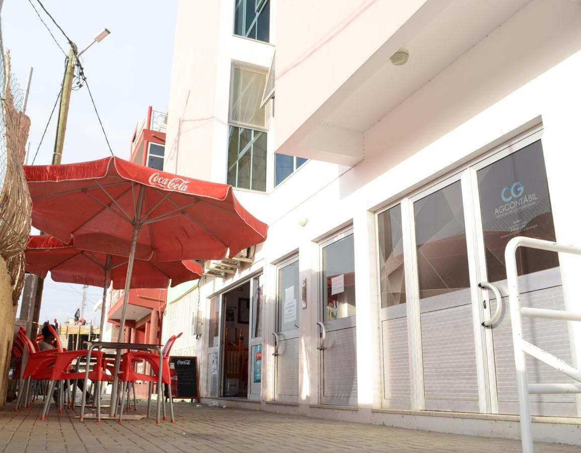 Delux Appartment Praia Bagian luar foto