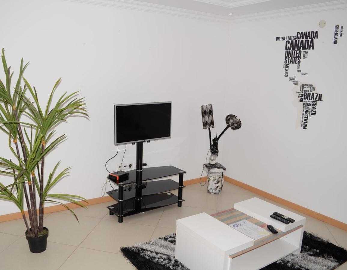 Delux Appartment Praia Bagian luar foto