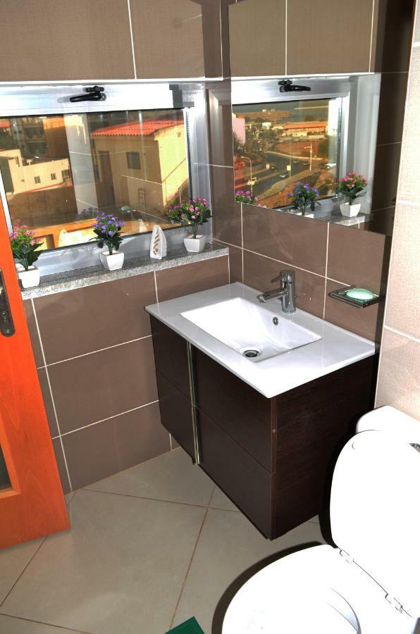 Delux Appartment Praia Bagian luar foto